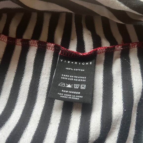 Vie Riche Paris Size S Red with Black & White Stripes Pocket Streetwear T-Shirt - Picture 13 of 13